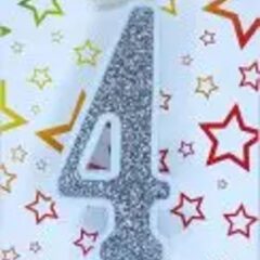 Свічка цифра "Біла зі сріблом" 4