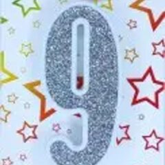 Свічка цифра "Біла зі сріблом"  9