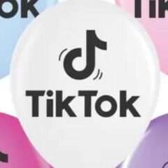 Тік ток на білому
